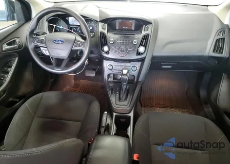 2016 Ford Focus Se z USA, uszkodzony, nr VIN 1FADP3F29GL384978